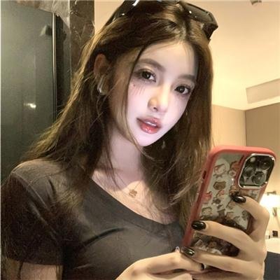 阳光下的影子